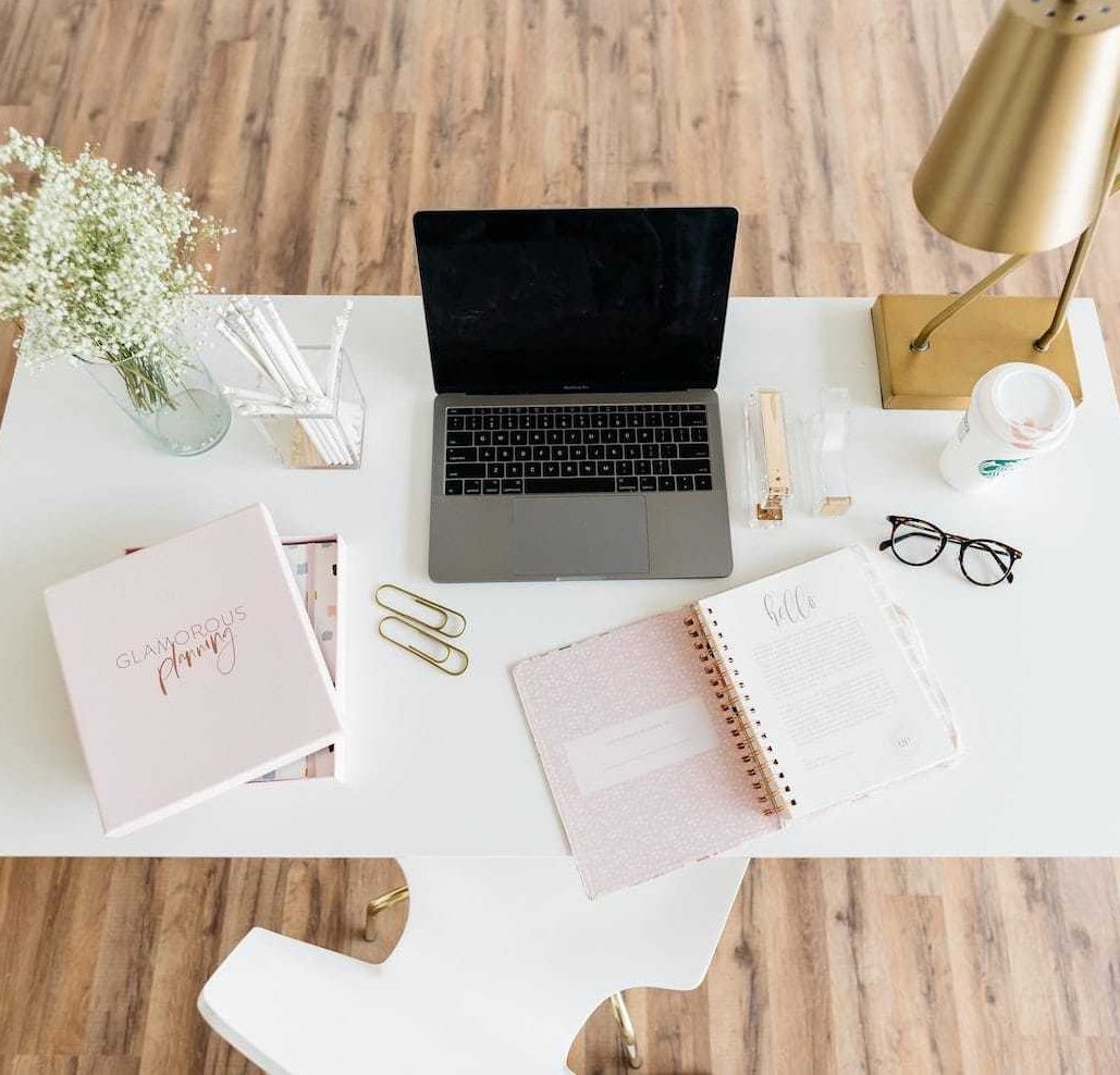 El MUNDO ES MARAVILLOSO